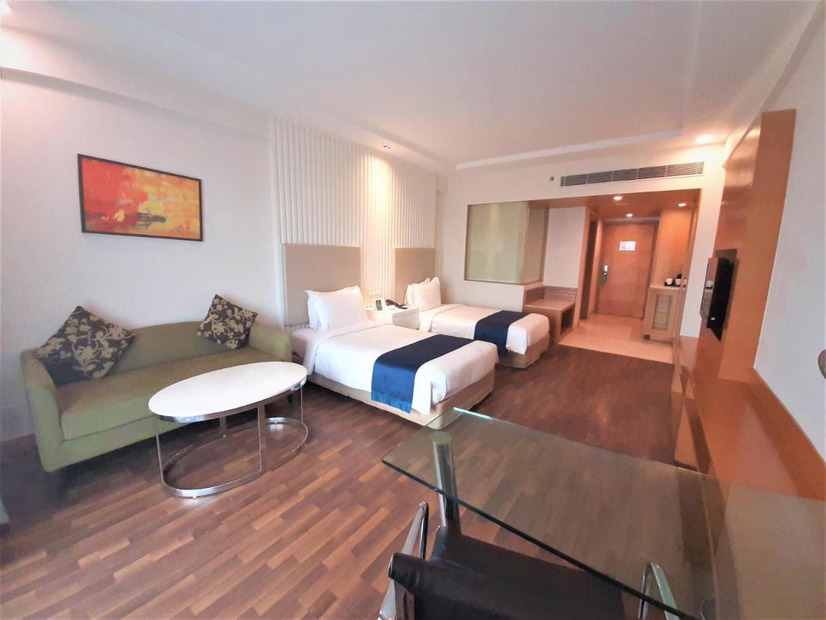 Holiday Inn Amritsar Ranjit Avenue By Ihg Eksteriør bilde